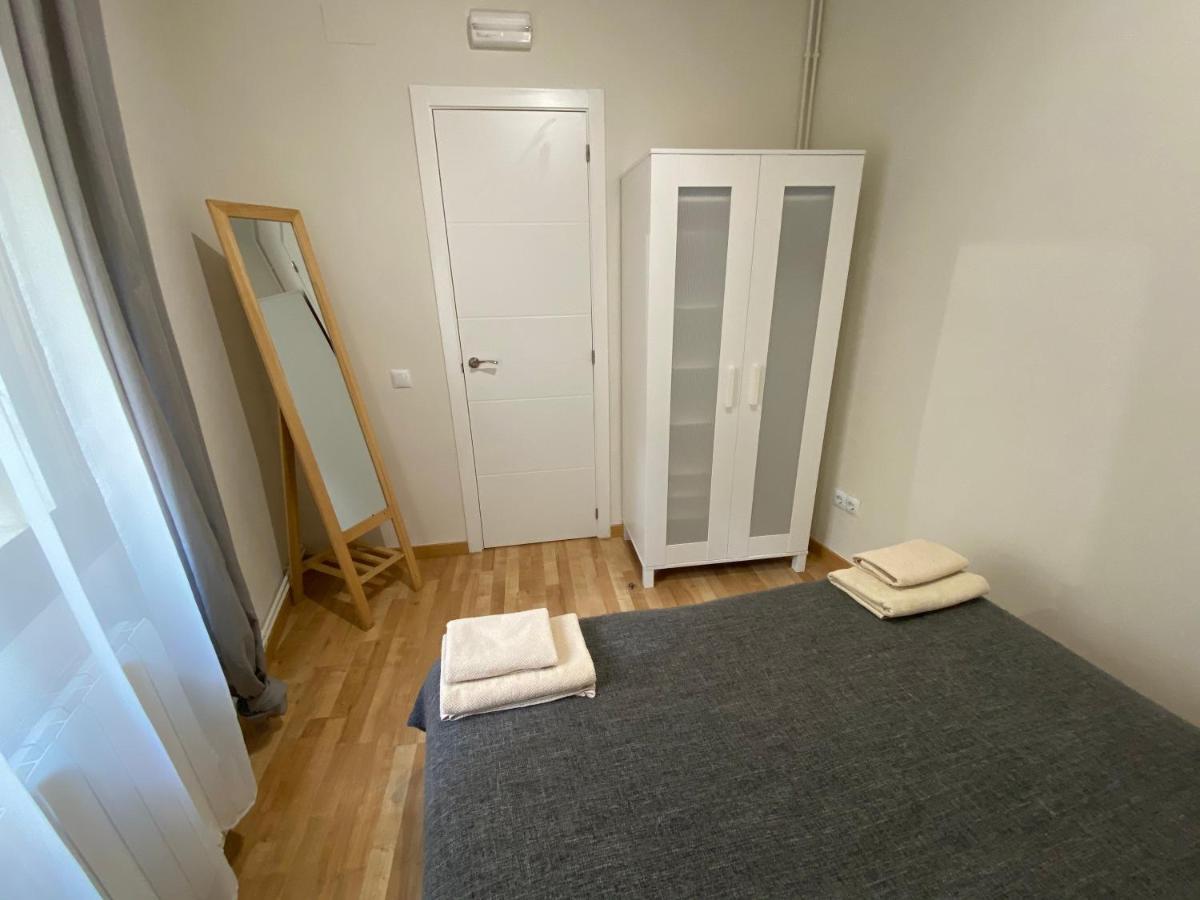 Comfortable Renovated Flat, Wifi! 바달로나 외부 사진